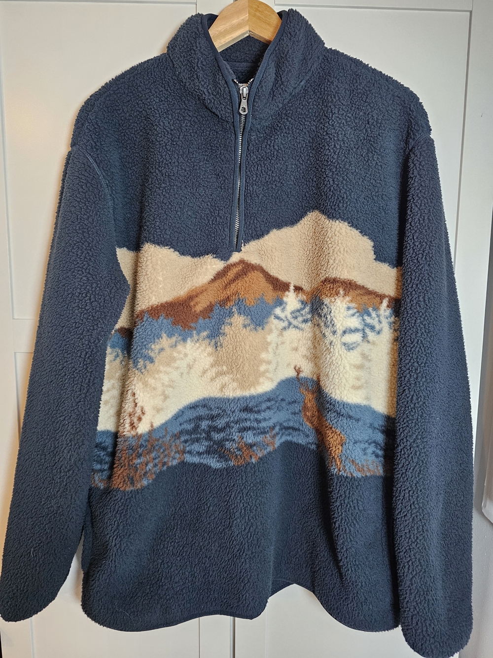 Old Navy Viral Mountain Landscape Printed Sherpa Quarter-Zip Fleece Men's L Tall
